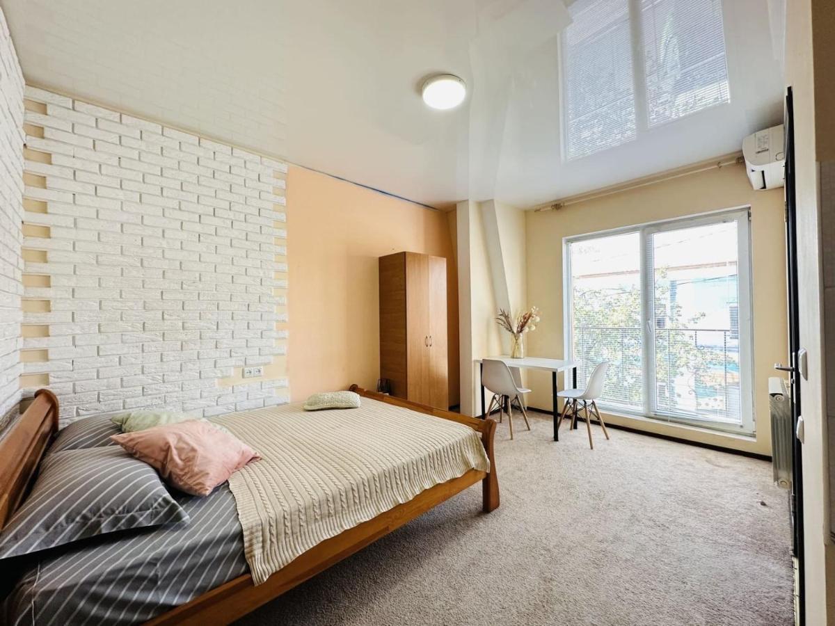 Apartments On The Embankment Kharkiv Bagian luar foto