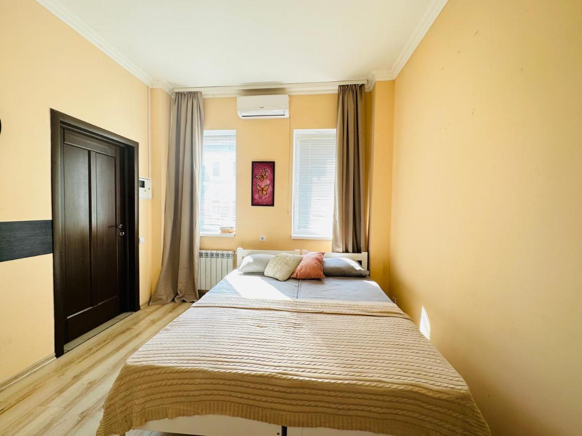 Apartments On The Embankment Kharkiv Bagian luar foto